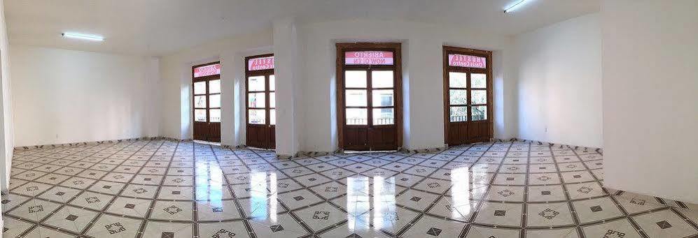 מקסיקו סיטי Oyo Hostel Oasis Centro Cerca Del Hospital Issste Hospital Jose Ma Morelos מראה חיצוני תמונה