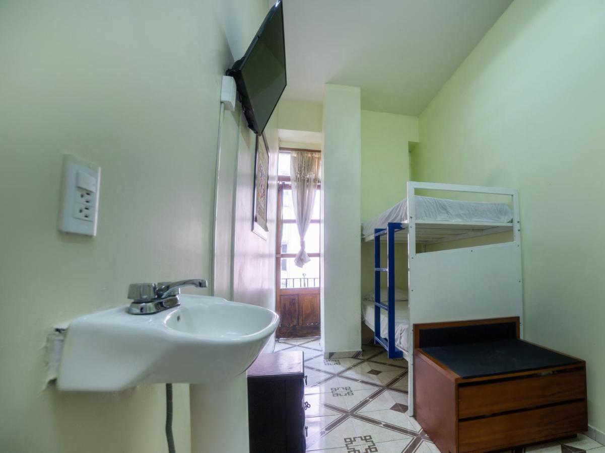 מקסיקו סיטי Oyo Hostel Oasis Centro Cerca Del Hospital Issste Hospital Jose Ma Morelos מראה חיצוני תמונה